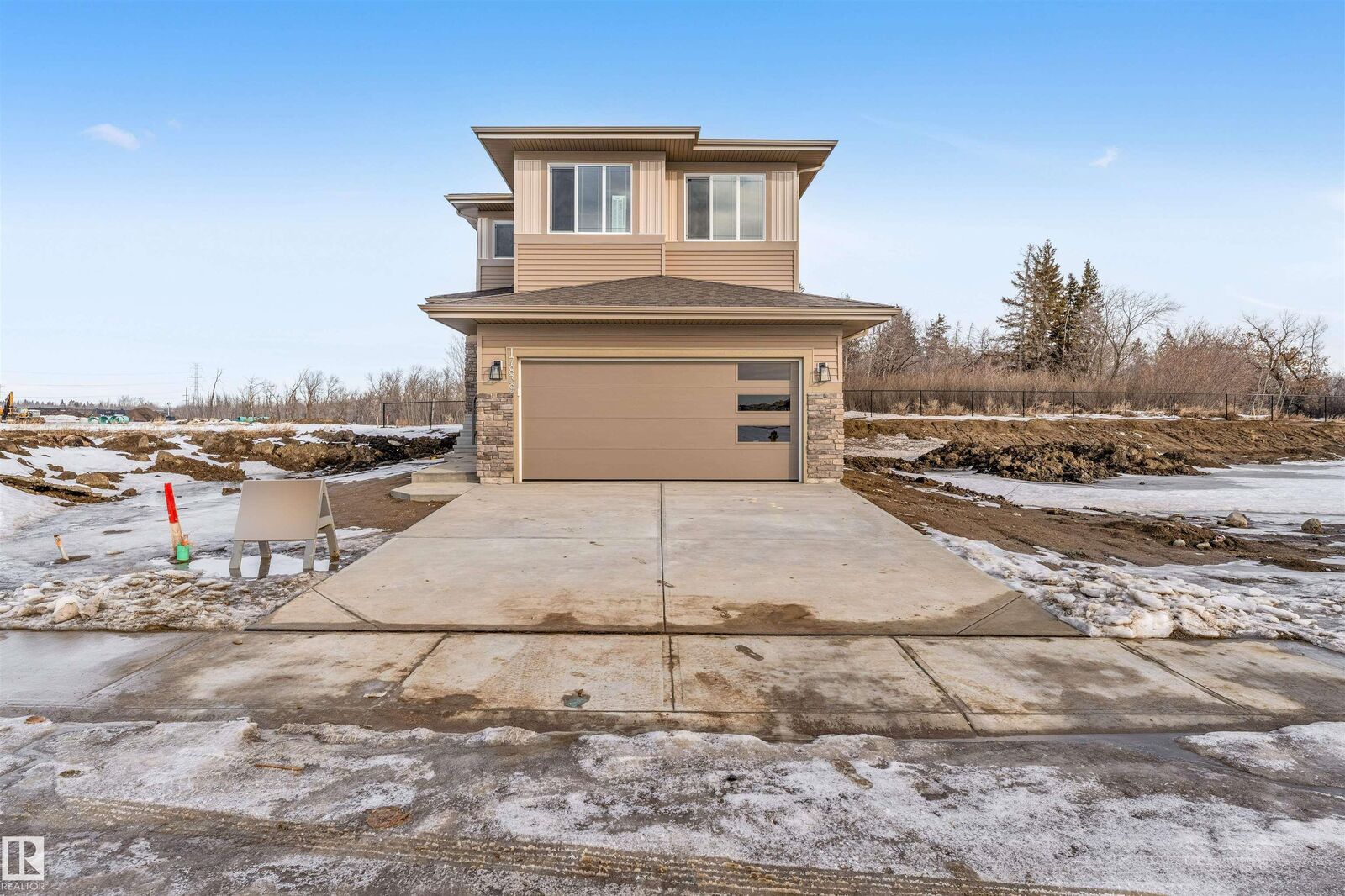 Property Photo:  17839 7 St NE  AB T5Y 4K3 