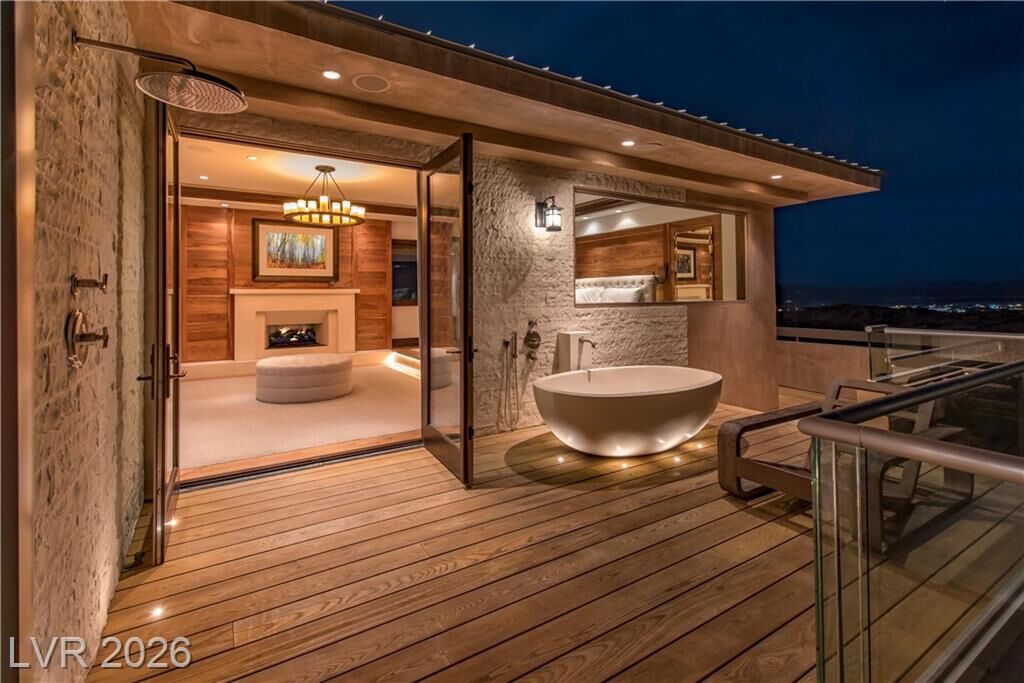 Property Photo: 5 Promontory Pointe Lane NV 89135
