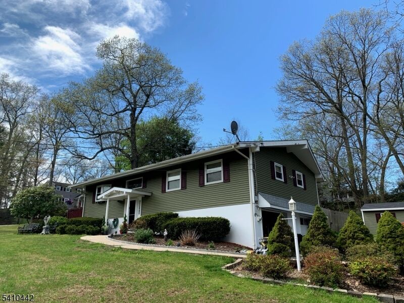 Property Photo: 68 Marcia Rd NJ 07456