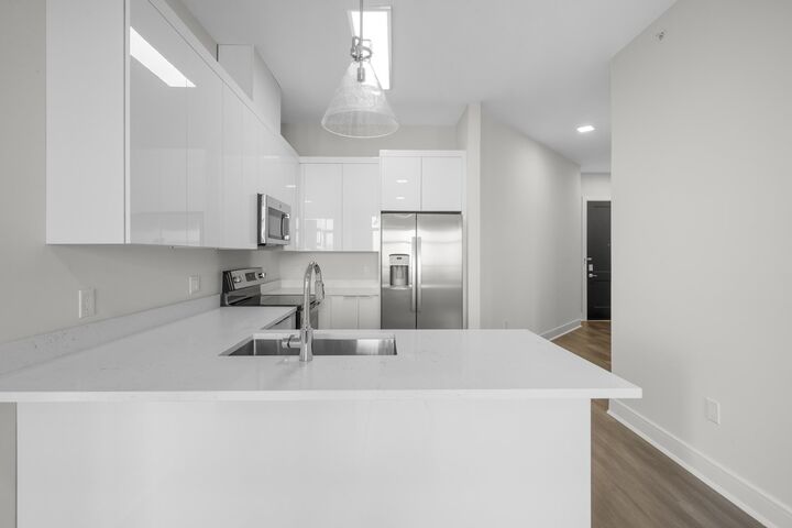 Property Photo:  121 34th St 508  NJ 07087-5902 