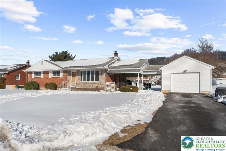 Property Photo:  329 Juniata Street  PA 18103 