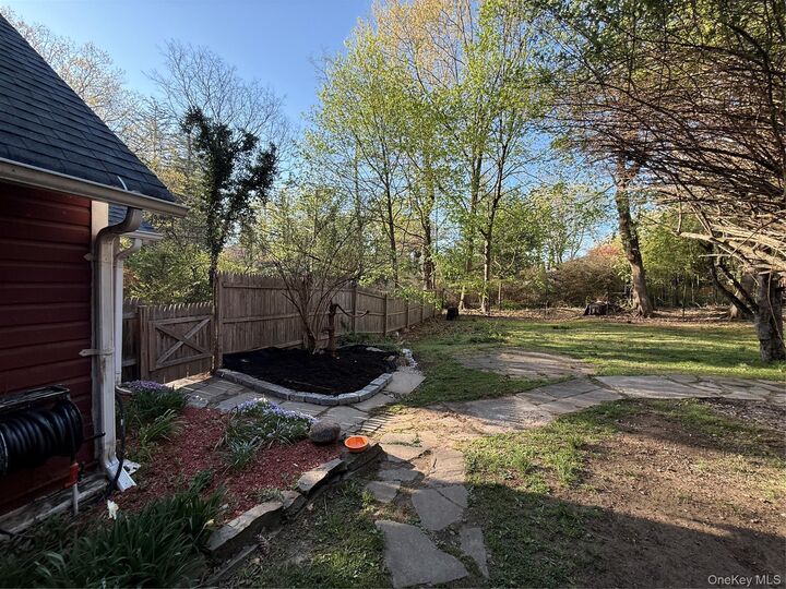 Property Photo: 422 N Midland Avenue NY 10960