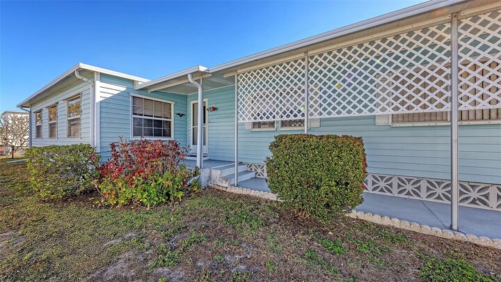 Property Photo: 203 50th Avenue Plaza E FL 34203