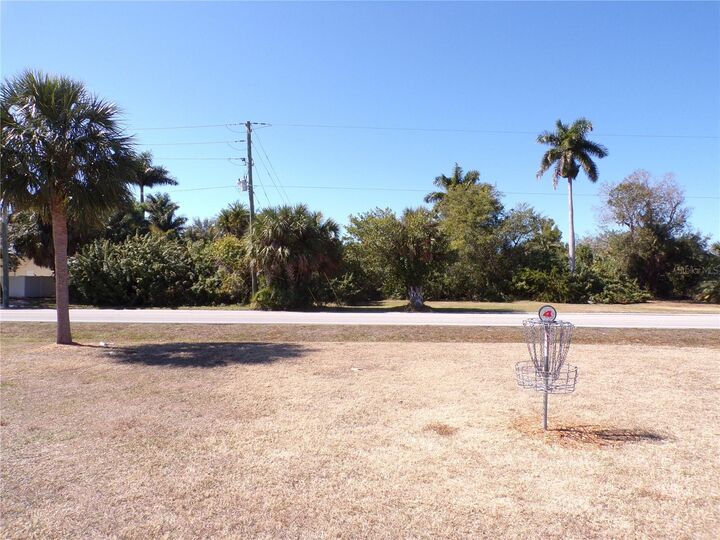 Property Photo: 711 Cooper Street FL 33950