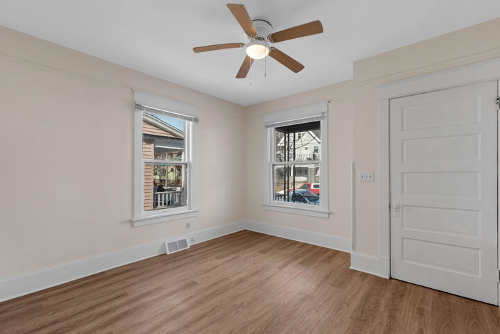 Property Photo:  3527 W Branting Ln  WI 53215 