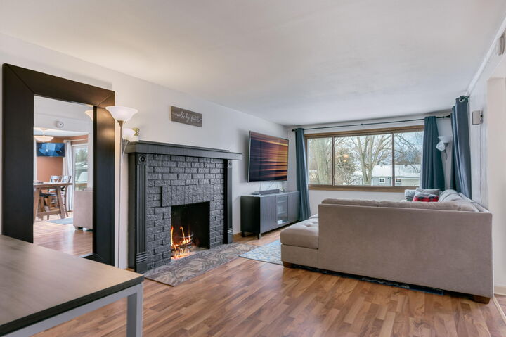 Property Photo:  1307 Scott Dr  WI 53406 