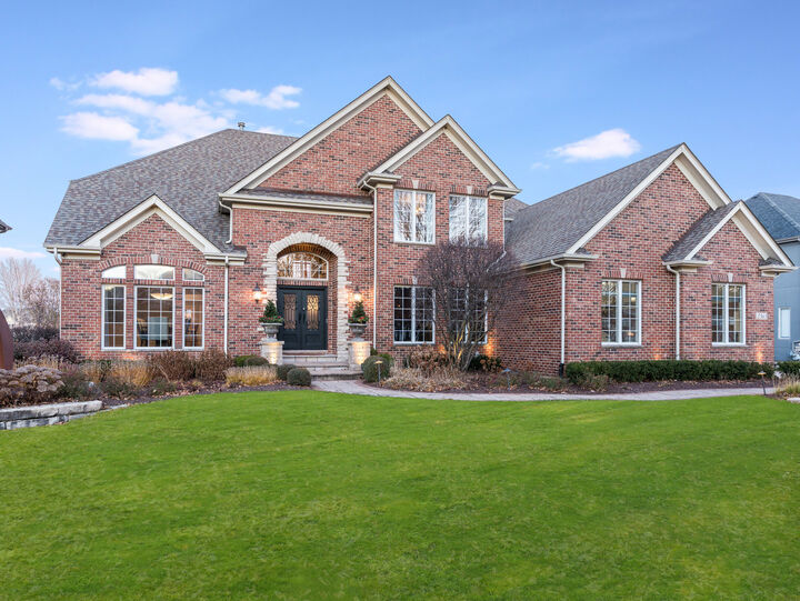 Property Photo: 2363 Fawn Lake Circle IL 60564