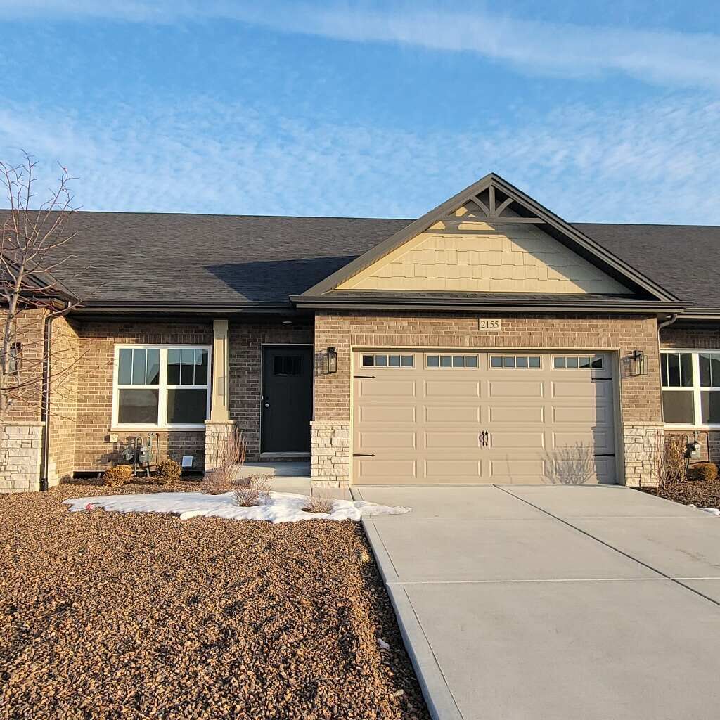 Property Photo: 2155 Sky Harbor Drive IL 60451