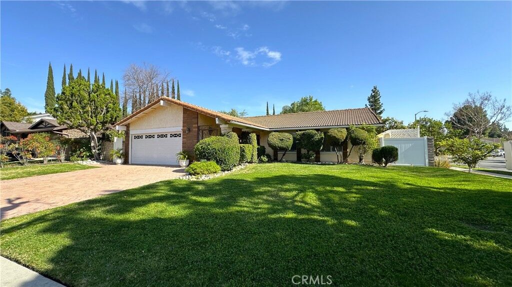 Property Photo:  7700 Maestro  CA 91304 