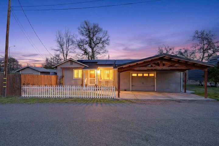 Property Photo:  201 Cavalier Drive  CA 96090 