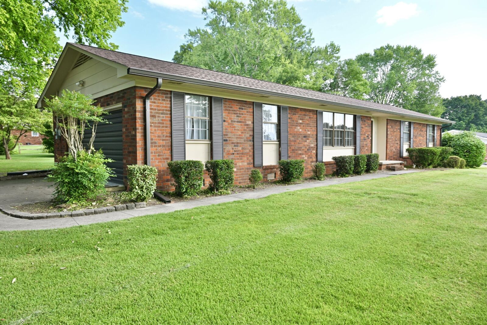 Property Photo:  4020 Laurel Drive NW  TN 37312 