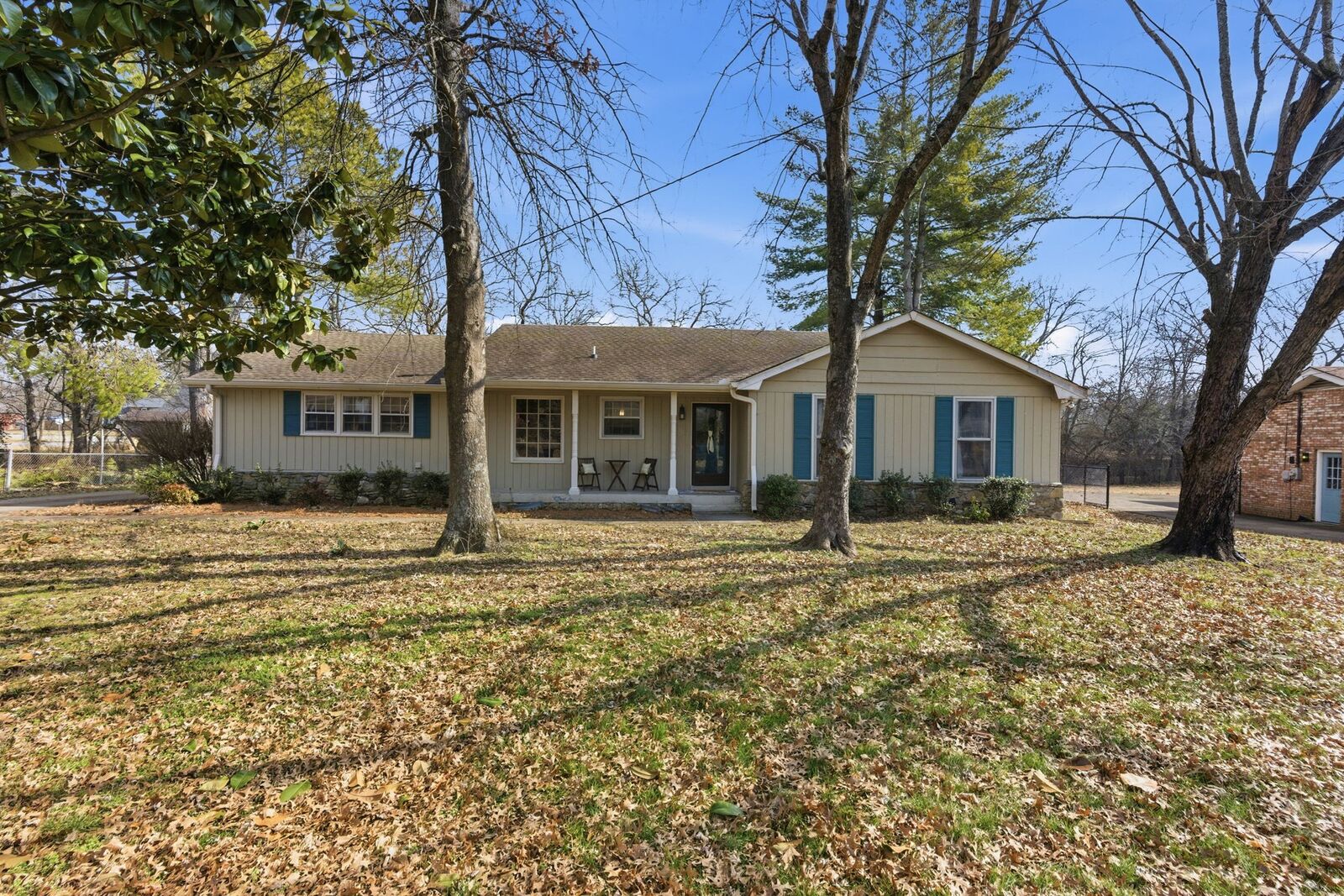Property Photo:  107 Bryan House Dr  TN 37072 