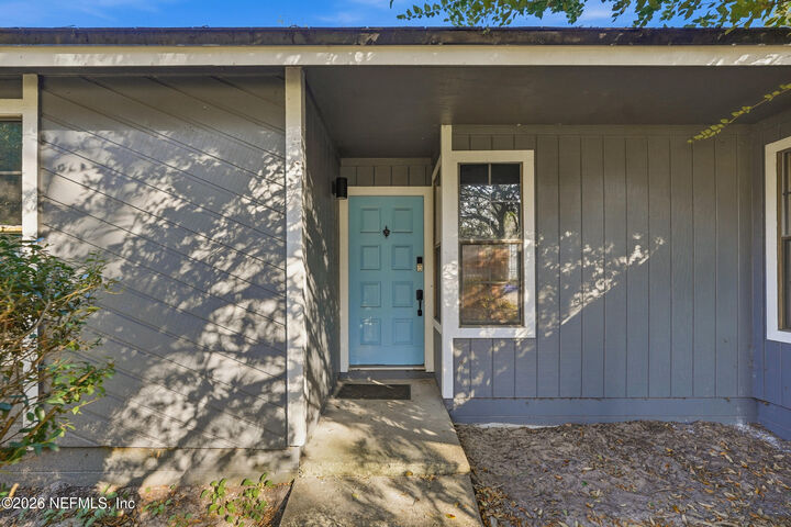 Property Photo: 3959 St Isabel Drive E FL 32277