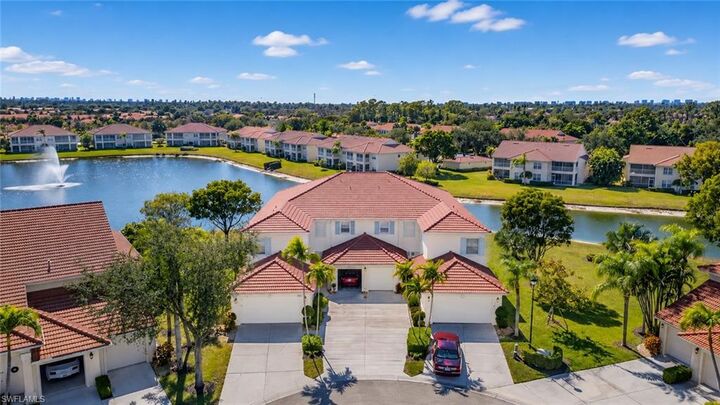 Property Photo:  2670 Creek Ln 102  FL 34119 