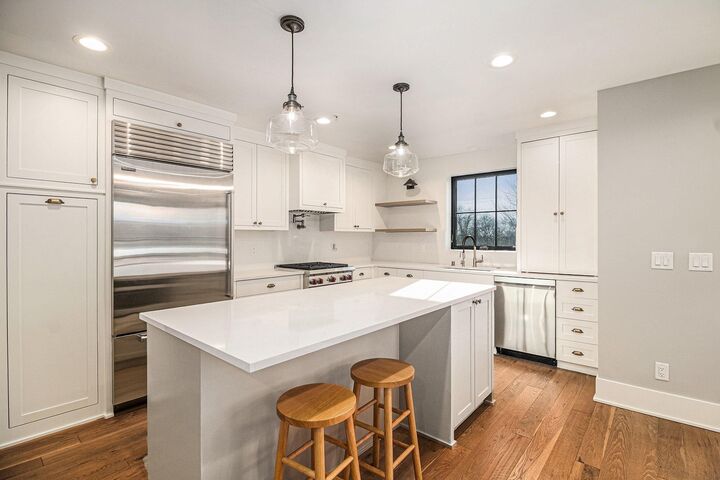 Property Photo:  1174 Grand Avenue 302  MN 55105 