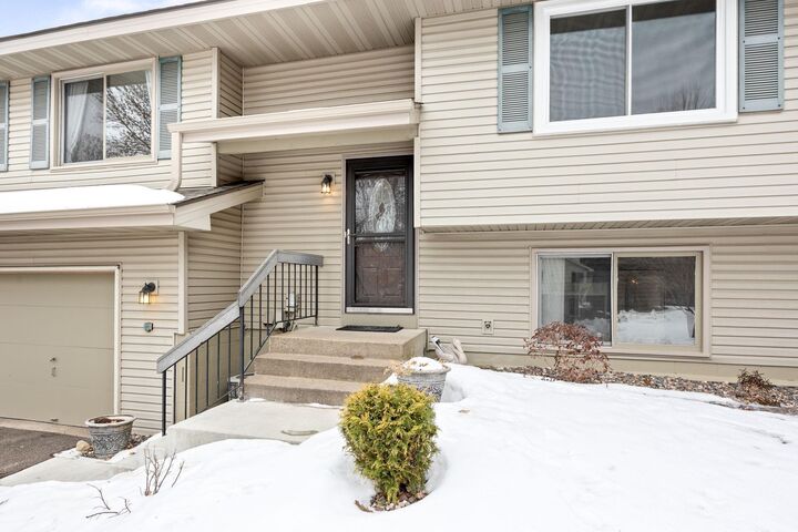 Property Photo:  4227 Goldenrod Lane N  MN 55441 