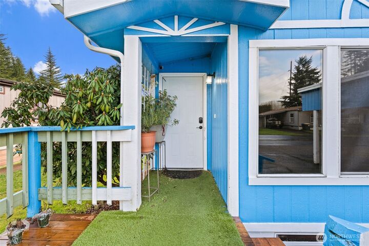 Property Photo:  1205  Marion Street 24  WA 98531 