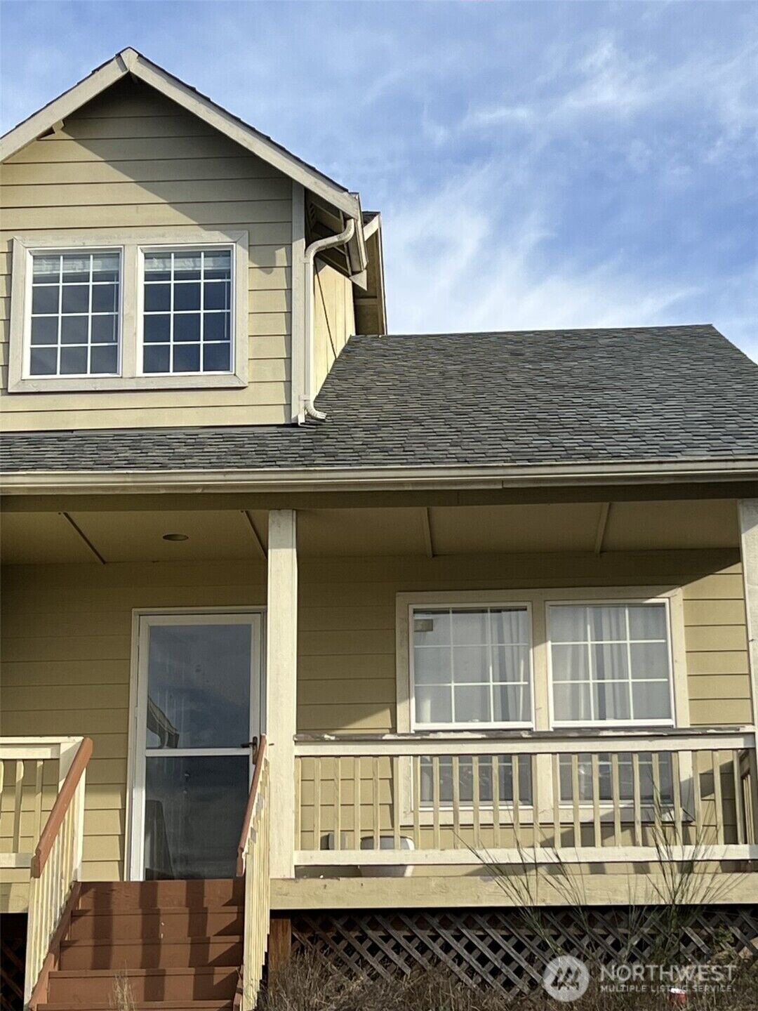 Property Photo: 31536 113th Avenue SE WA 98092