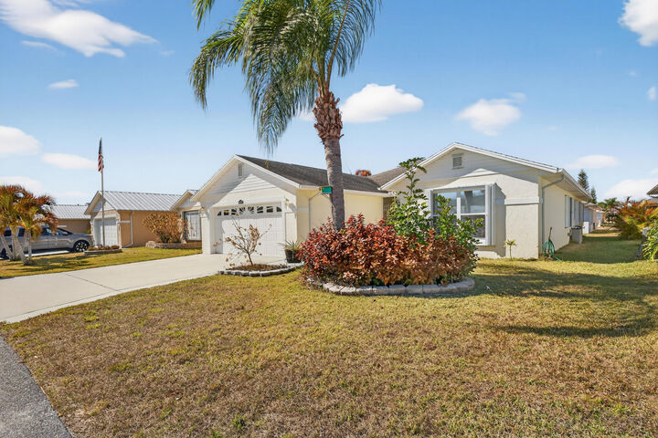 Property Photo:  6737 Campanilla  FL 34951 