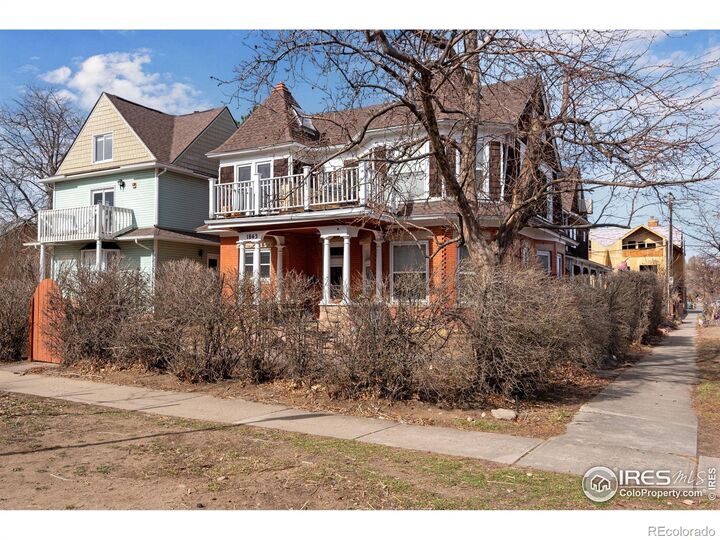 Property Photo:  1843 Walnut Street B  CO 80302 