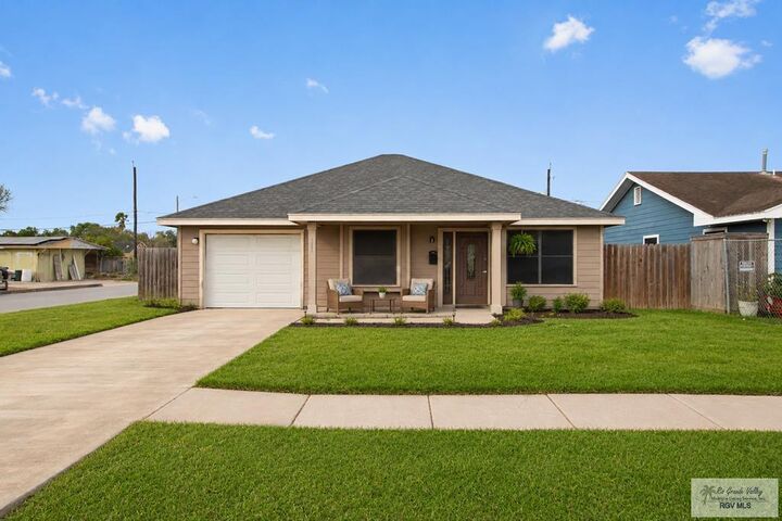 Property Photo:  1001 E Monroe St.  TX 78550 