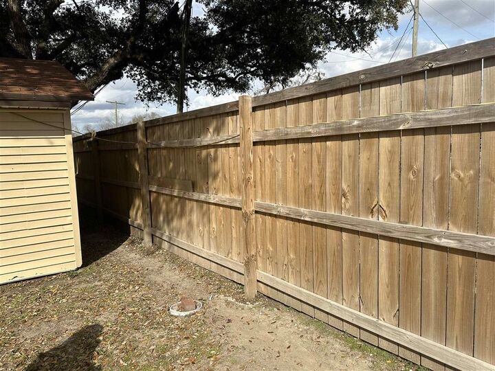 Property Photo:  551 N Crocker Street N  LA 70663 