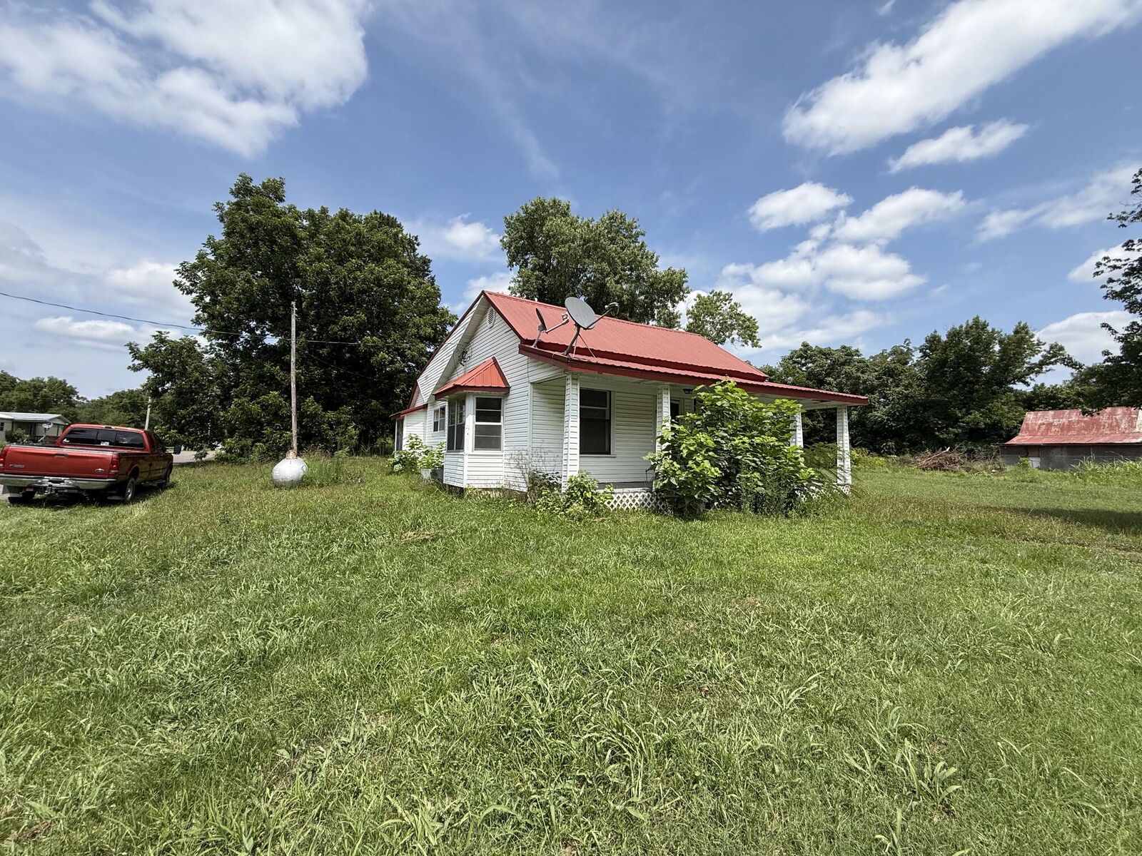 Property Photo: 18119 Sallee Street MO 65588