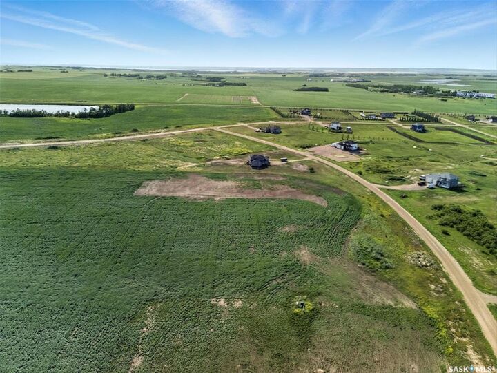 Property Photo:  50 Meadowlark Trail  SK S7B 0A5 