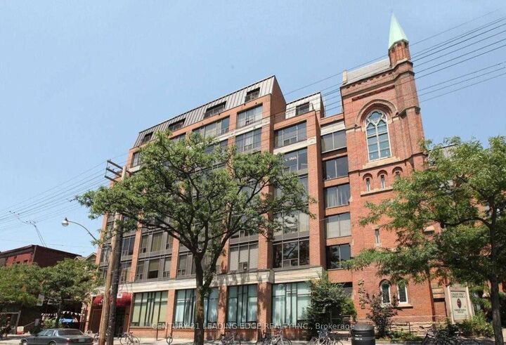 Property Photo:  456 College Street 404  ON M6G 4A3 