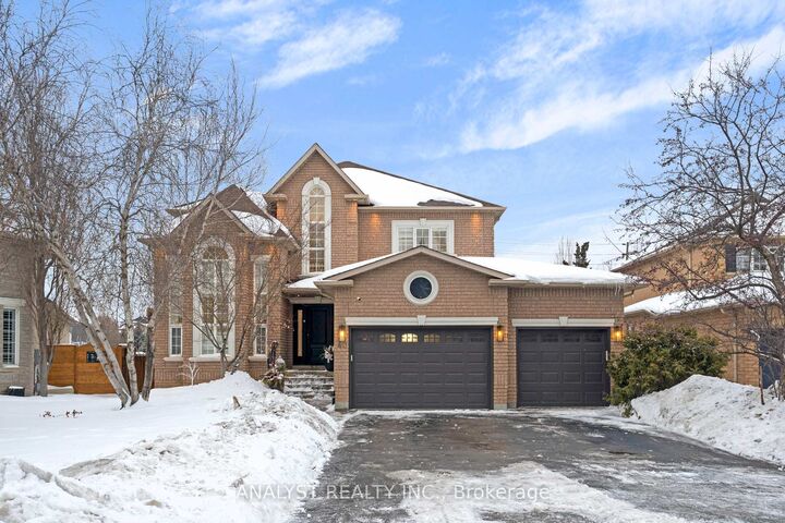 43 Carstad Crescent — photo 1