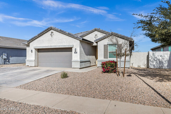Property Photo: 1806 W Cameron Boulevard AZ 85128