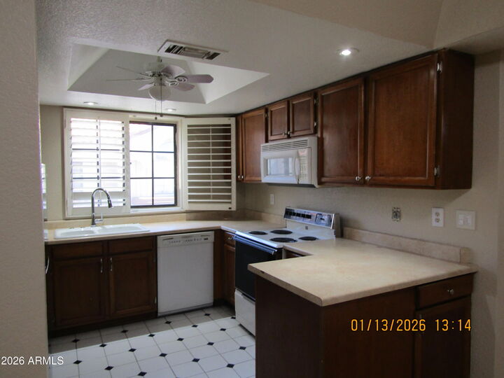 Property Photo:  818 S Westwood Street 207  AZ 85210 