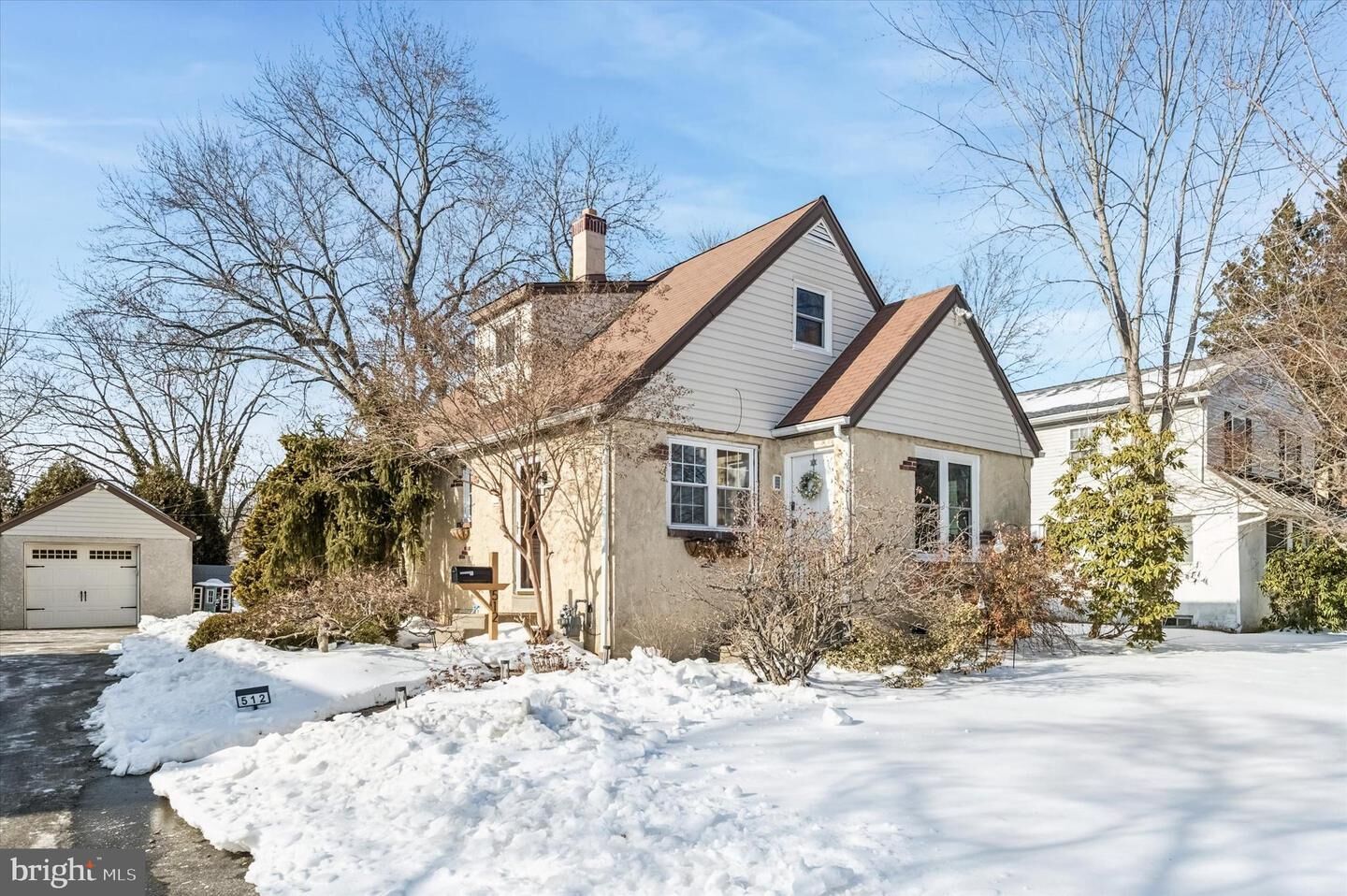 Property Photo:  512 Media Parkway  PA 19086 