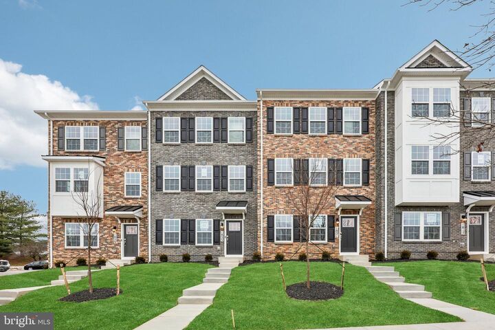 Property Photo:  1809 Harvest Drive  VA 22601 