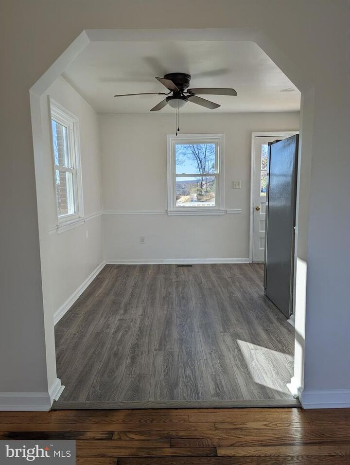 Property Photo:  6520 Old Carolina Road  VA 20169 