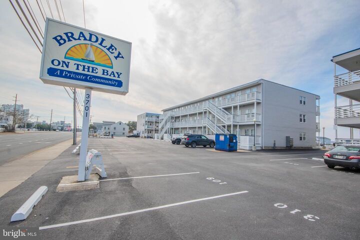 Property Photo: 3701 Coastal Highway 340I4 MD 21842