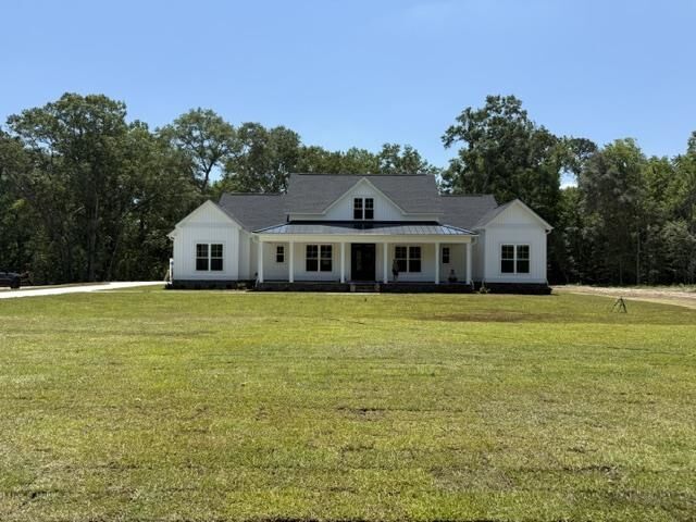Property Photo: 4259 Willow Springs Rd. SC 29527