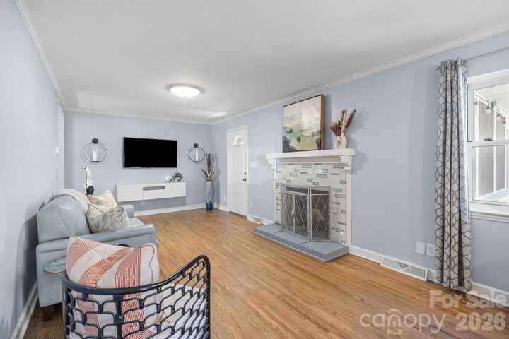 Property Photo:  7701 Shady Lane  NC 28215 