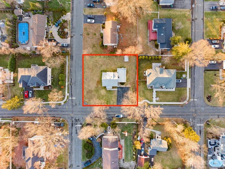 Property Photo:  973 Ellis Parkway  NJ 08820 