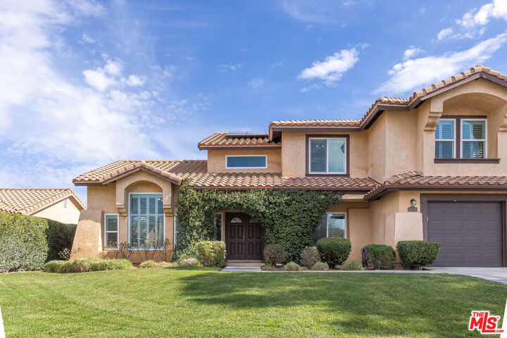 Property Photo: 41030 Indigo Way CA 93551