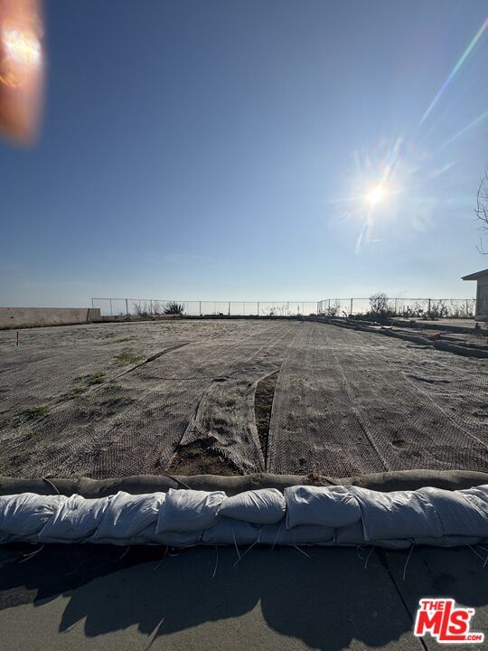 Property Photo: 3515 Surfwood Rd CA 90265