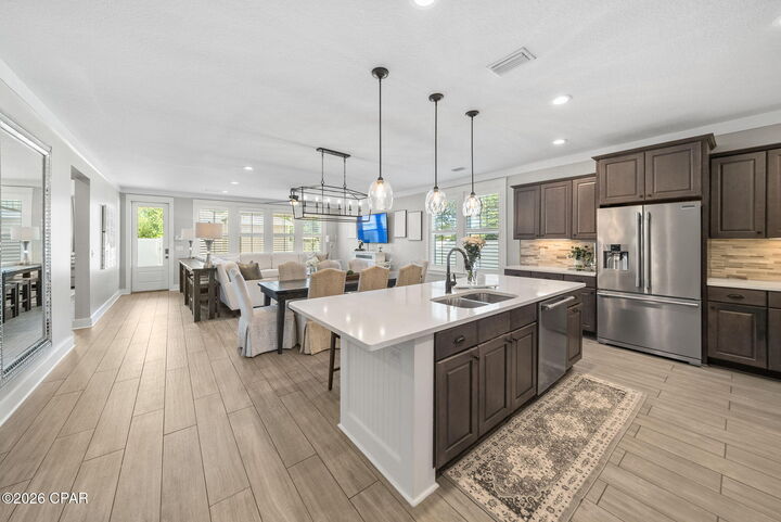 Property Photo:  1325 Kestrel Street  FL 32405 