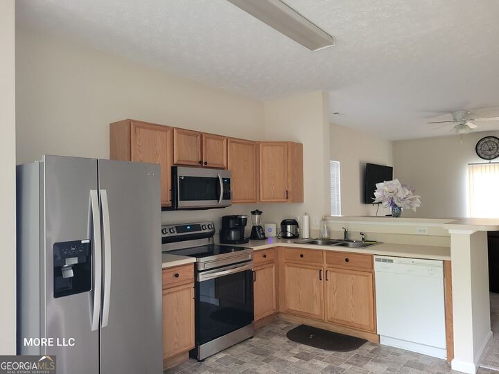 Property Photo: 6104 Camden Forrest Court GA 30296