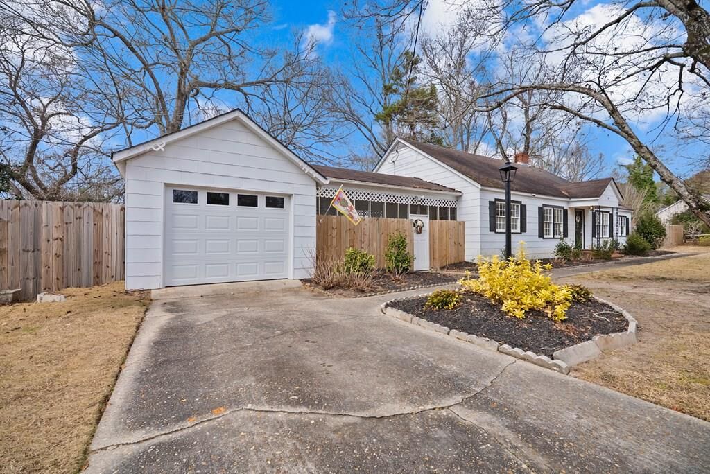 Property Photo:  307 Oliver Street  GA 31803 