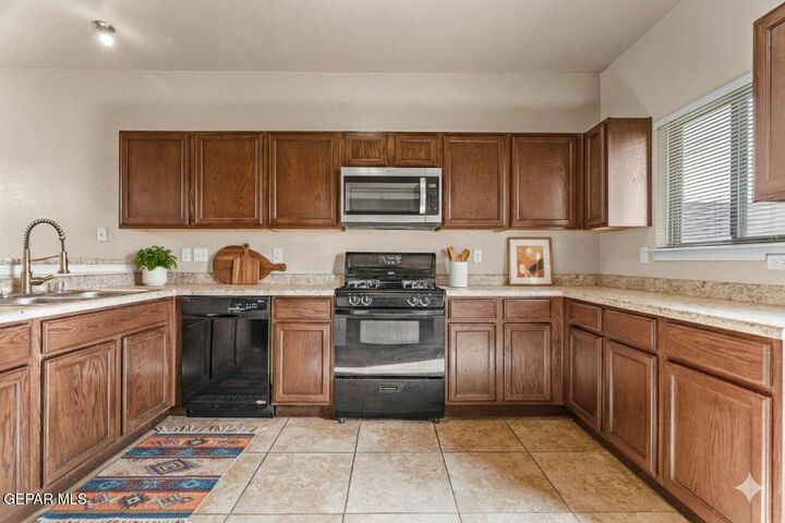 Property Photo: 10716 Blue Sage Circle TX 79924