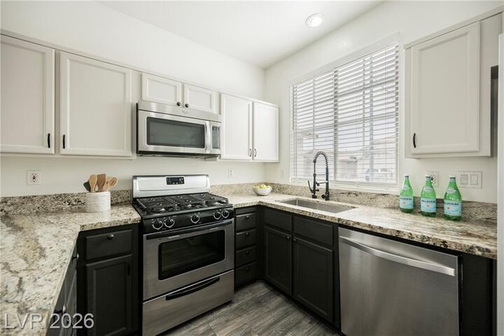 Property Photo:  1080 Sweeping Ivy Court  NV 89183 