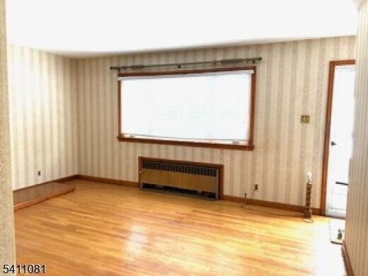 Property Photo:  734 Louise Ct  NJ 07071 