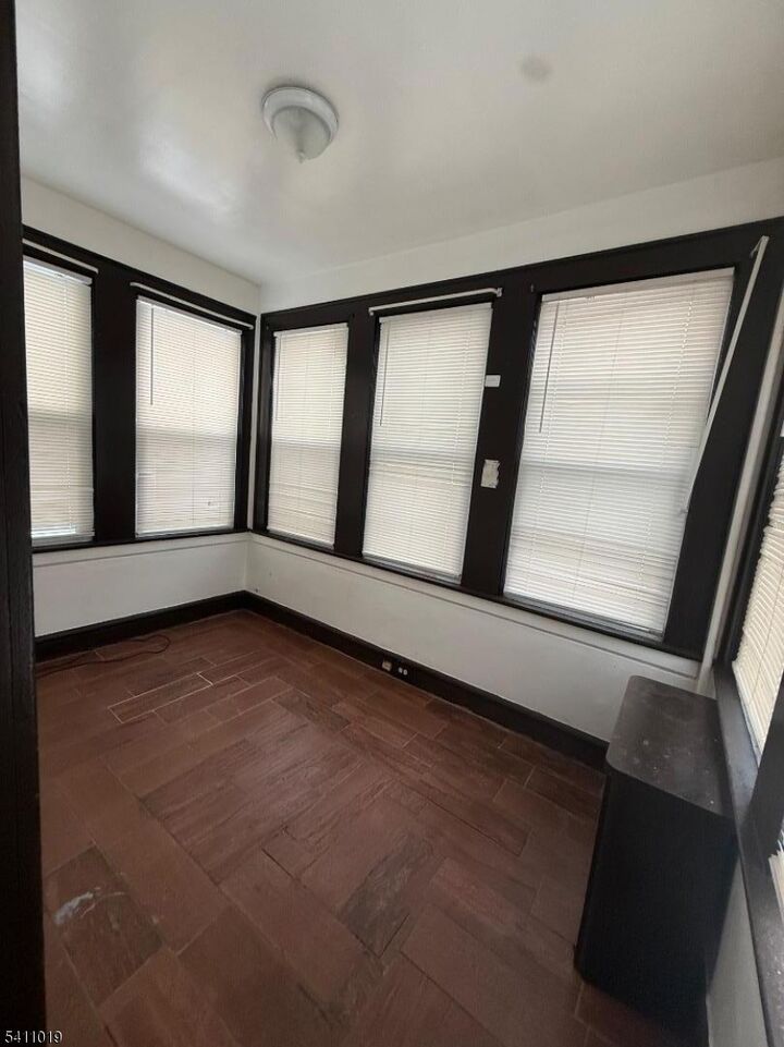 Property Photo: 488 Stuyvesant Ave 1 NJ 07111