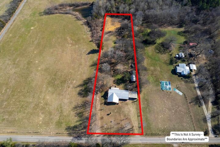 Property Photo: 419 SE Cr 4430 TX 75480
