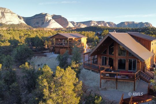 Property Photo:  618 W Cedar Dr  UT 84758 